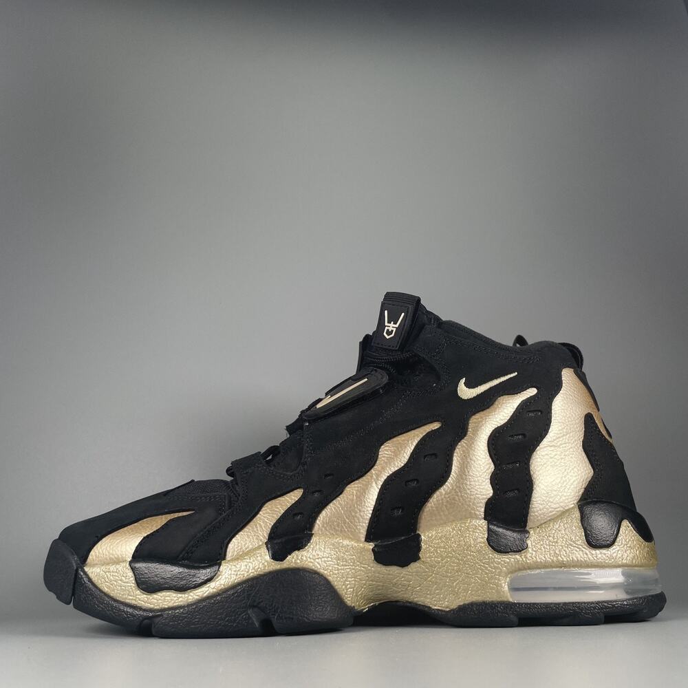 Nike Air DT Max '96 Men's 10 Black Vegas Gold Running Sneakers Casual Shoes EUC